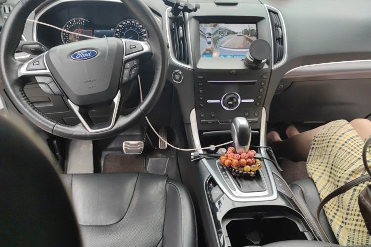 Used Ford Edge 2018 EcoBoost 245 4x4 Titanium Plus 7-Seater China V Standard Interior 2