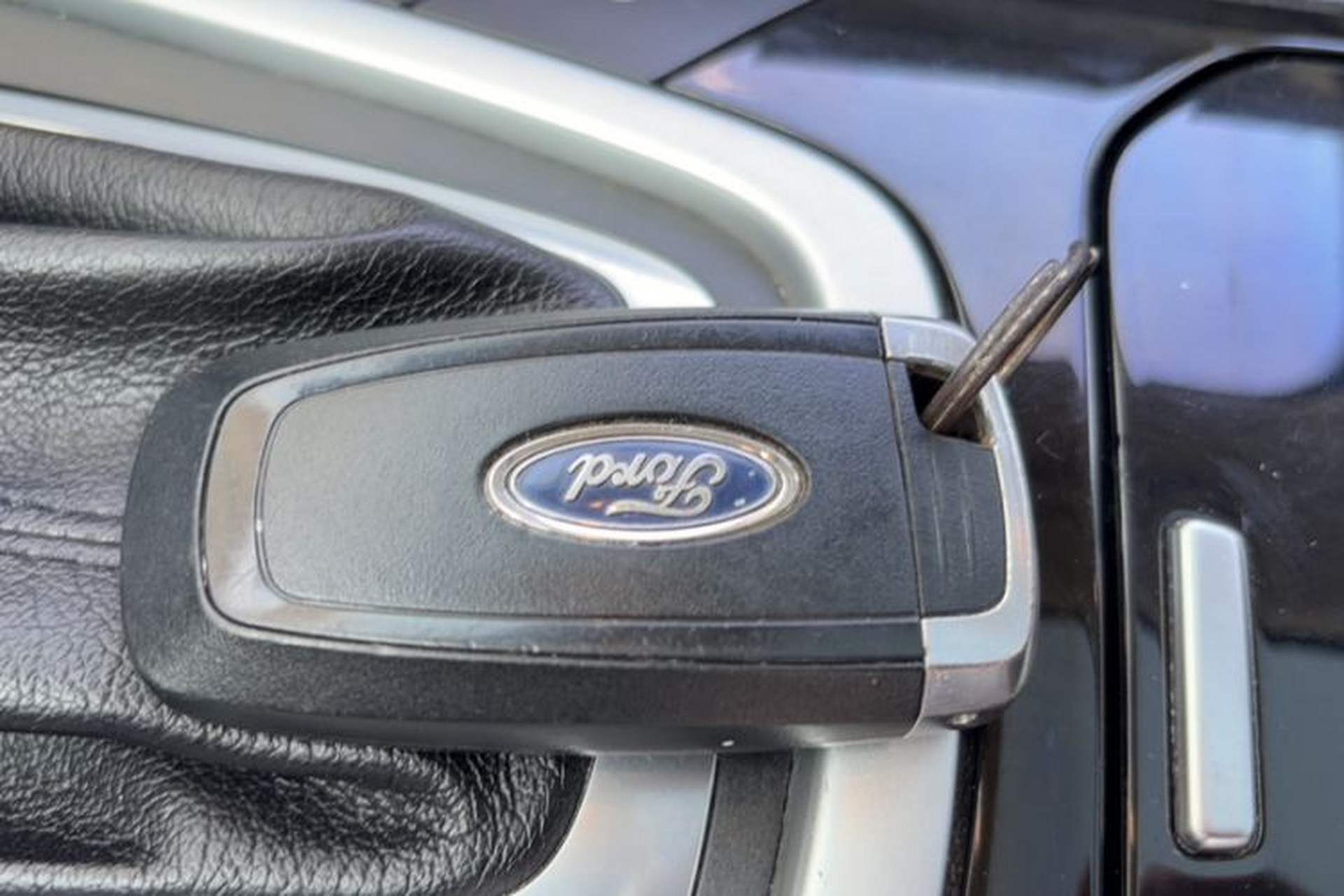 Used Ford Edge 2018 EcoBoost 245 Two-Wheel-Drive Platinum Edition 7-Seater China V Emission Standard Interior 2