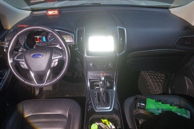 Used Ford Edge 2018 EcoBoost 245 Two-Wheel-Drive Titanium 7-Seater China V Standard Interior 2