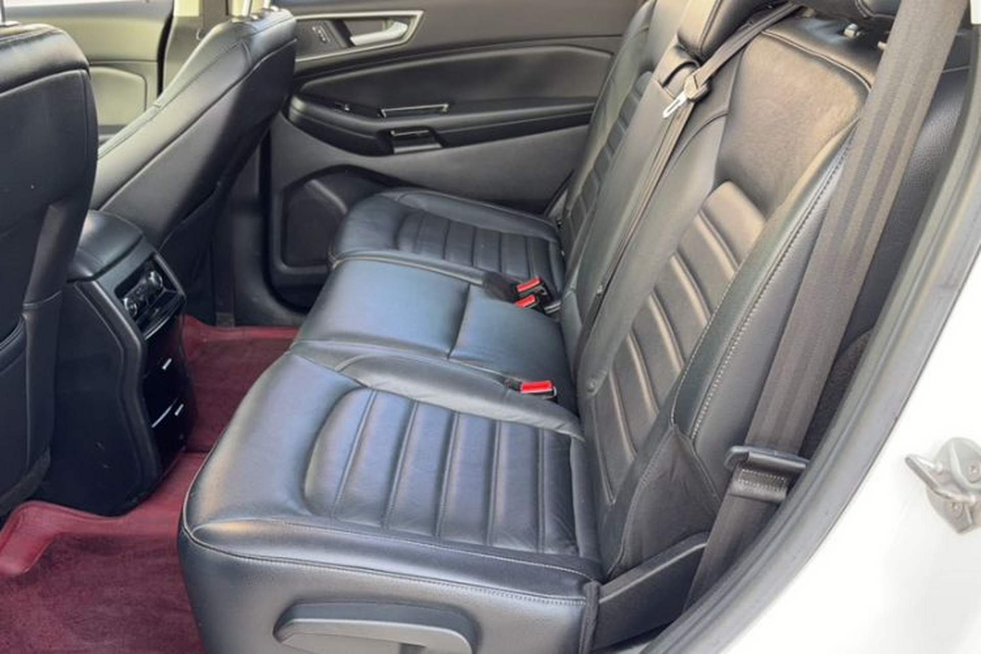 Used Ford Edge 2018 EcoBoost 245 Two-Wheel-Drive Platinum Edition 7-Seater China V Emission Standard Interior 3