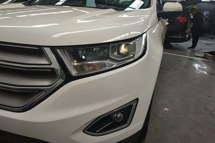 Used Ford Edge 2018 EcoBoost 245 Two-Wheel-Drive Platinum Edition 7-Seater China V Emission Standard Left Front Headlight