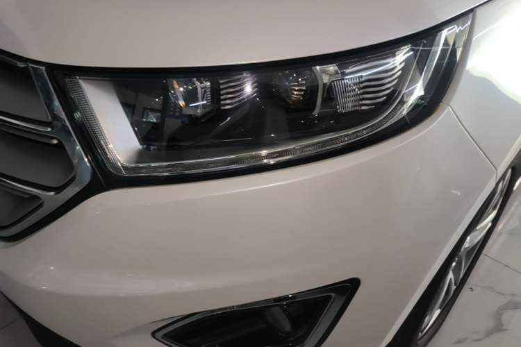 Used Ford Edge 2018 EcoBoost 245 Two-Wheel-Drive Titanium 7-Seater China V Standard Left Front Headlight