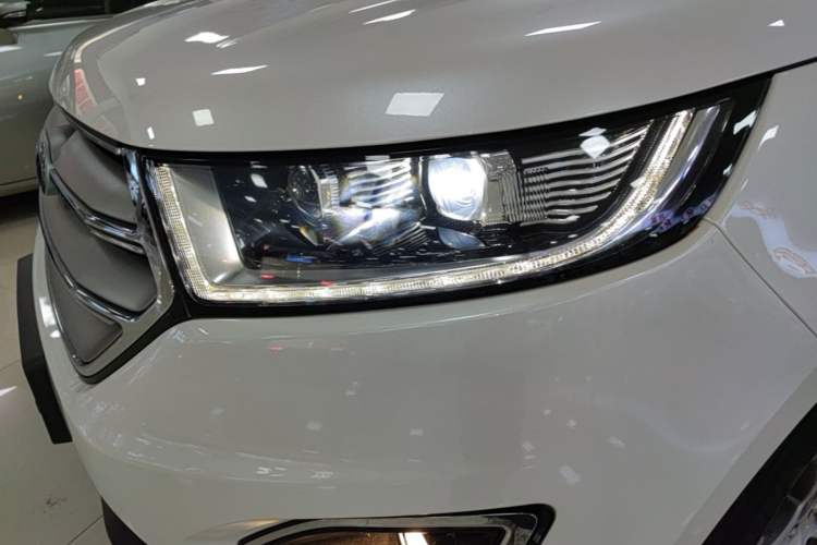 Used Ford Edge 2018 EcoBoost 245 Two-Wheel-Drive Titanium 7-Seater China VI Standard Left Front Headlight