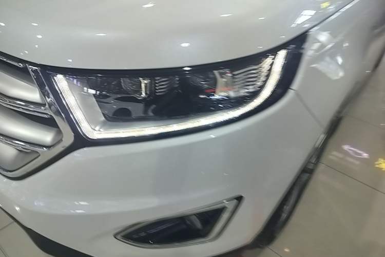 Used Ford Edge 2018 EcoBoost 245 Two-Wheel-Drive Titanium 7-Seater China V Standard Left Front Headlight
