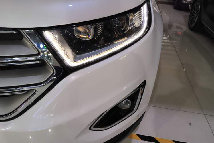 Used Ford Edge 2018 EcoBoost 245 Two-Wheel-Drive Titanium 7-Seater China V Standard Left Front Headlight