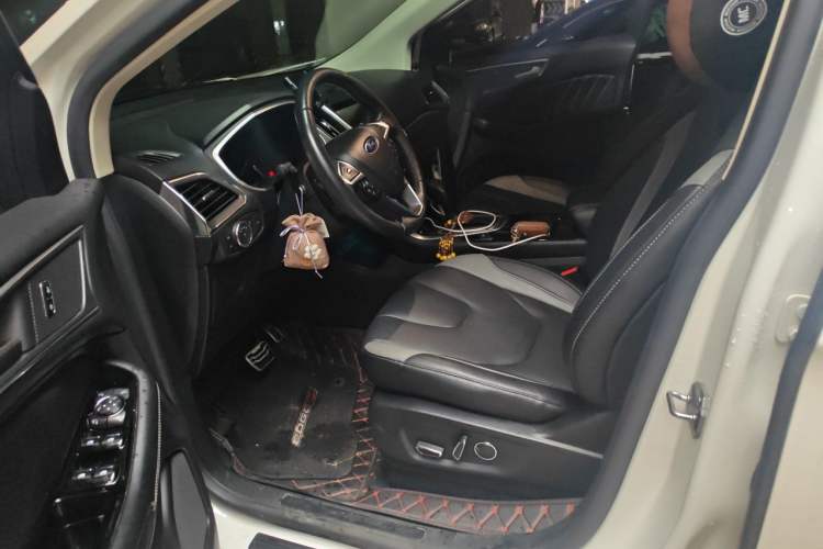 Used Ford Edge 2018 EcoBoost 245 Two-Wheel-Drive Titanium 7-Seater China V Standard Left Front Seat