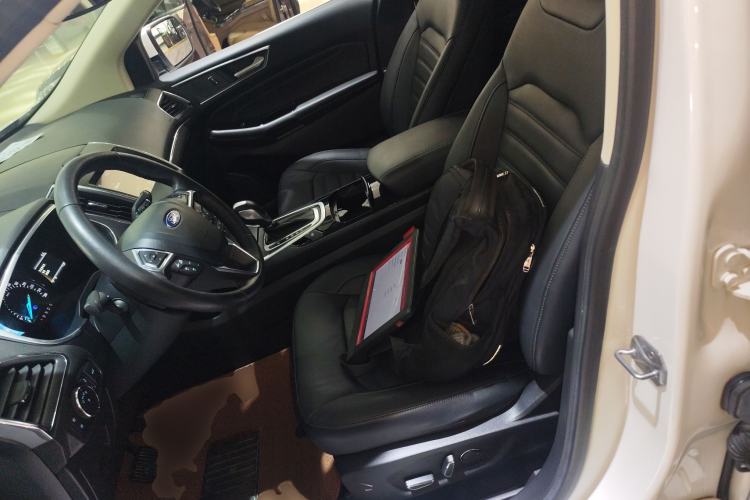 Used Ford Edge 2018 EcoBoost 245 Two-Wheel-Drive Titanium 7-Seater China V Standard Left Front Seat