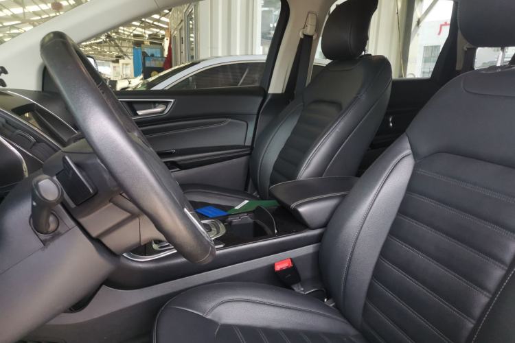 Used Ford Edge 2018 EcoBoost 245 Two-Wheel-Drive Titanium 7-Seater China V Standard Left Front Seat