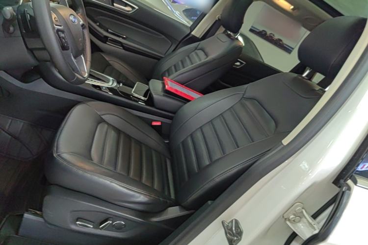Used Ford Edge 2018 EcoBoost 245 Two-Wheel-Drive Titanium 7-Seater China VI Standard Left Front Seat