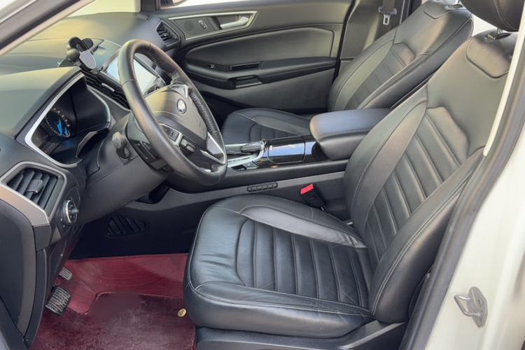 Used Ford Edge 2018 EcoBoost 245 Two-Wheel-Drive Platinum Edition 7-Seater China V Emission Standard Left Front Seat