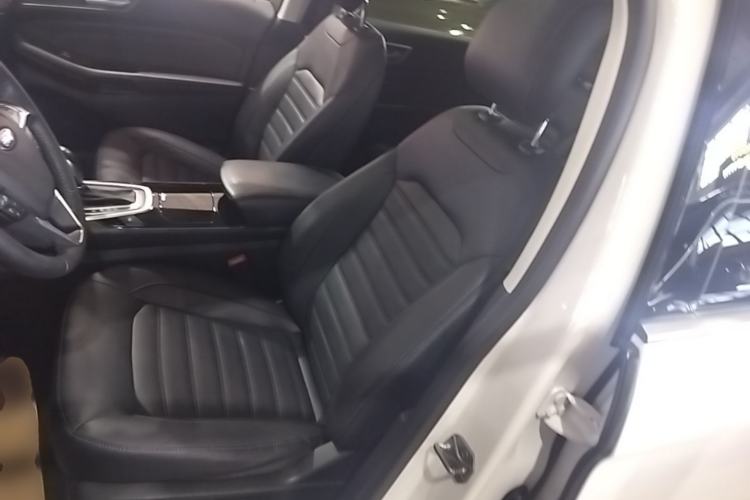 Used Ford Edge 2018 EcoBoost 245 Two-Wheel-Drive Titanium 7-Seater China V Standard Left Front Seat