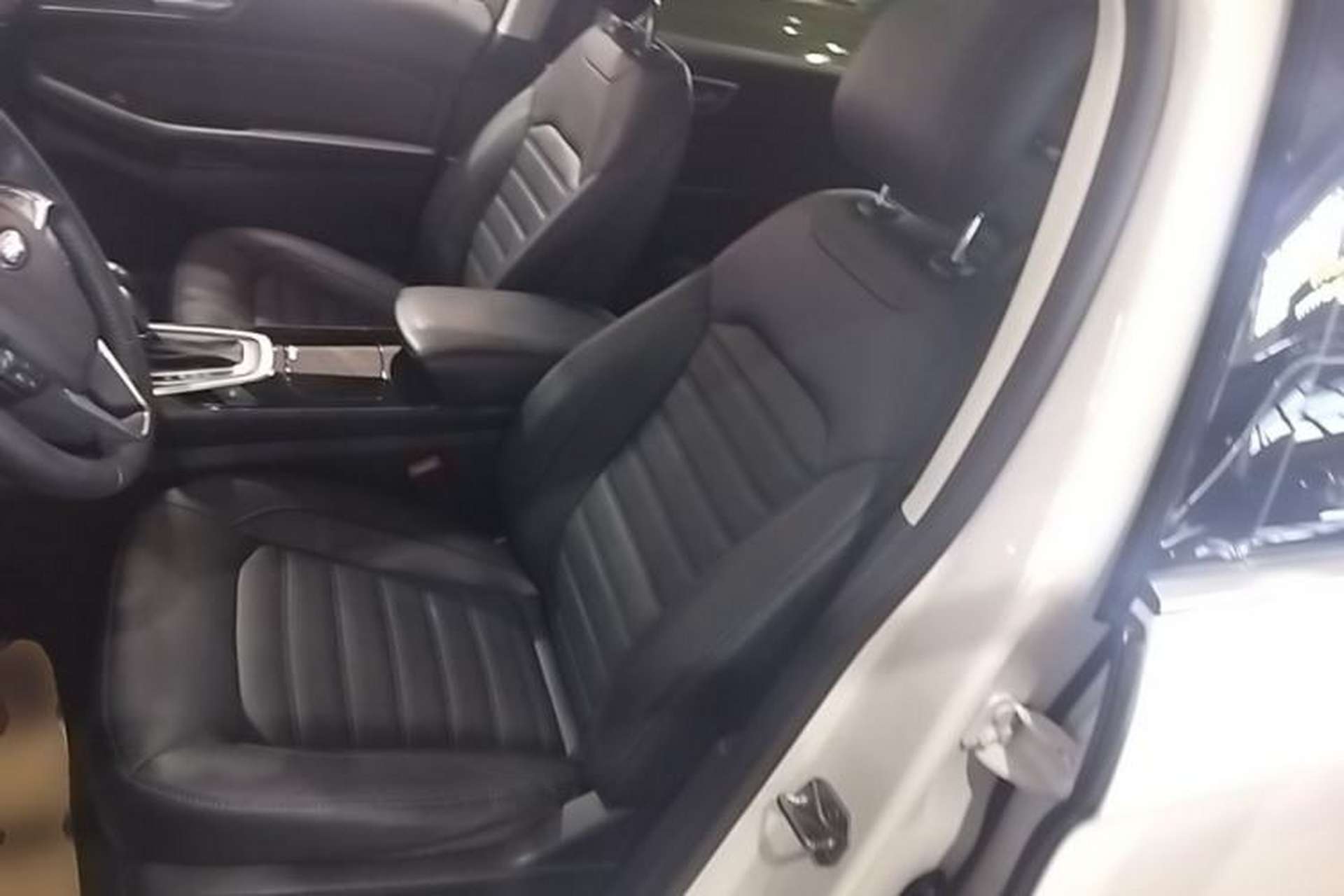 Used Ford Edge 2018 EcoBoost 245 Two-Wheel-Drive Titanium 7-Seater China V Standard Left Front Seat