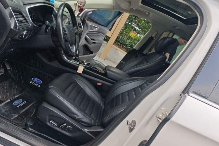 Used Ford Edge 2018 EcoBoost 245 Two-Wheel-Drive Titanium 7-Seater China V Standard Left Front Seat