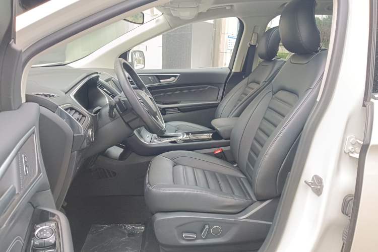 Used Ford Edge 2018 EcoBoost 245 Two-Wheel-Drive Titanium 7-Seater China VI Standard Left Front Seat