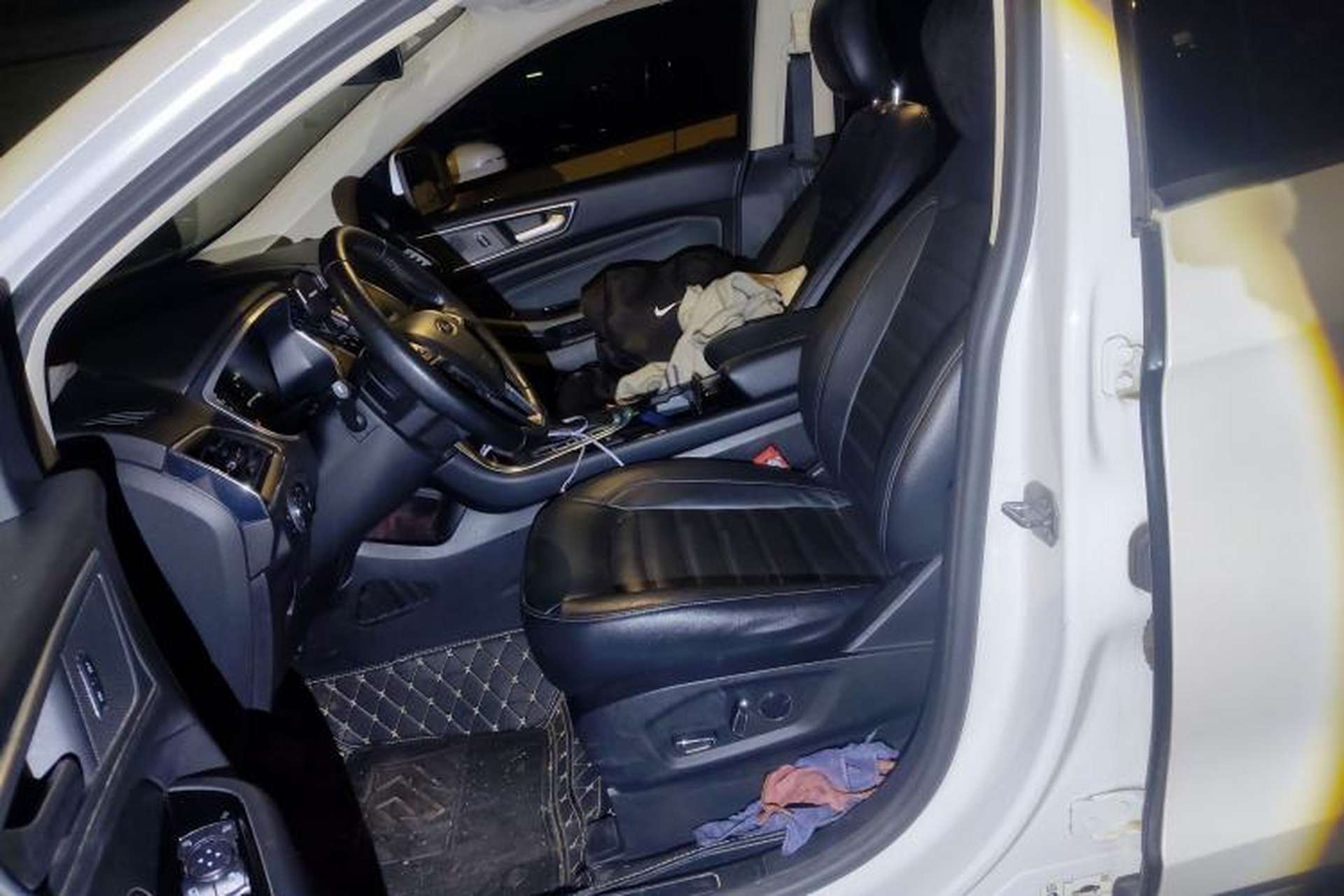 Used Ford Edge 2018 EcoBoost 245 Two-Wheel-Drive Titanium 7-Seater China V Standard Left Front Seat