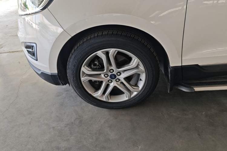 Used Ford Edge 2018 EcoBoost 245 Two-Wheel-Drive Titanium 7-Seater China V Standard Left Front Wheel Hub