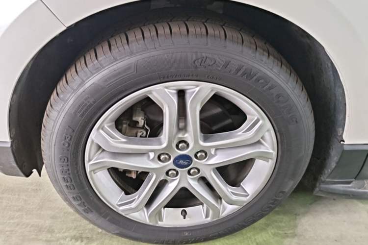 Used Ford Edge 2018 EcoBoost 245 Two-Wheel-Drive Titanium 7-Seater China V Standard Left Front Wheel Hub