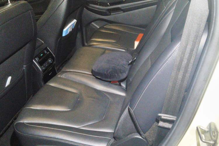 Used Ford Edge 2018 EcoBoost 245 Four-Wheel Drive Titanium 7-Seater Left Rear Seat