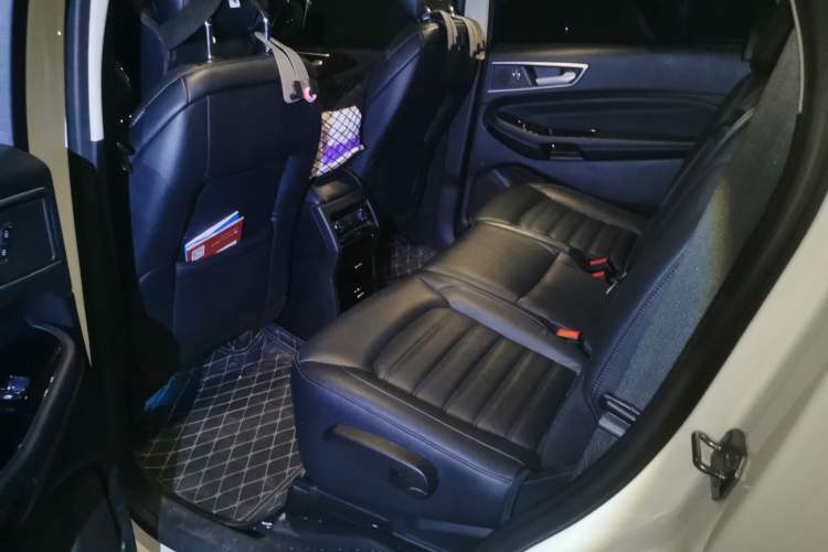 Used Ford Edge 2018 EcoBoost 245 Two-Wheel-Drive Titanium 7-Seater China V Standard Left Rear Seat