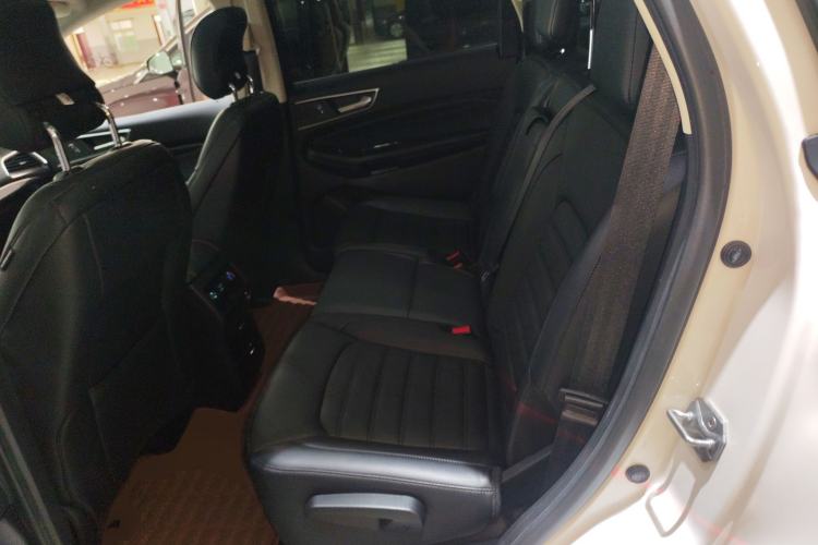 Used Ford Edge 2018 EcoBoost 245 Two-Wheel-Drive Titanium 7-Seater China V Standard Left Rear Seat