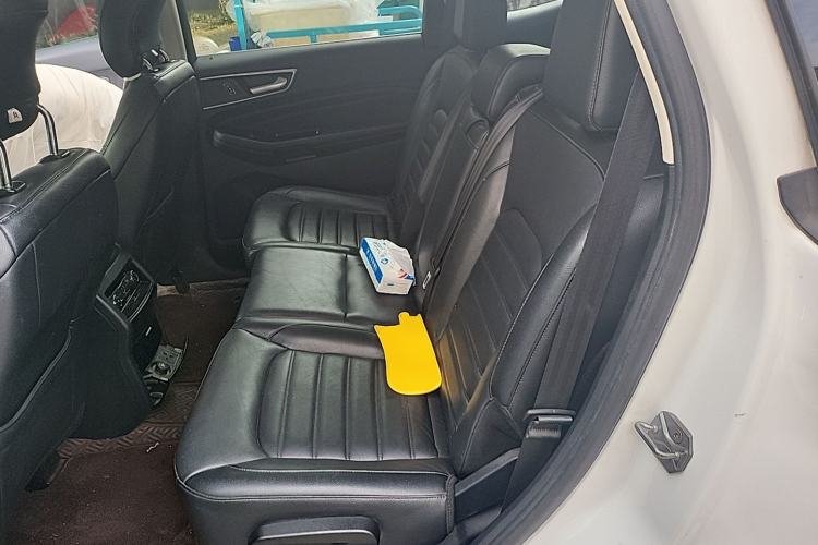 Used Ford Edge 2018 EcoBoost 245 Two-Wheel-Drive Titanium 7-Seater China V Standard Left Rear Seat