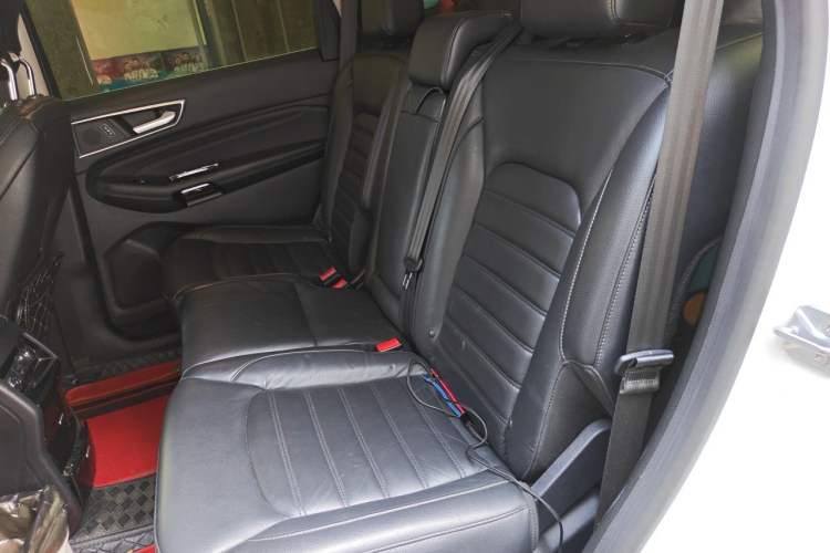 Used Ford Edge 2018 EcoBoost 245 Two-Wheel-Drive Titanium 7-Seater China V Standard Left Rear Seat