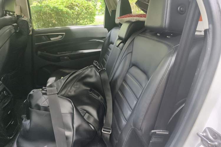 Used Ford Edge 2018 EcoBoost 245 Two-Wheel-Drive Titanium 7-Seater China V Standard Left Rear Seat