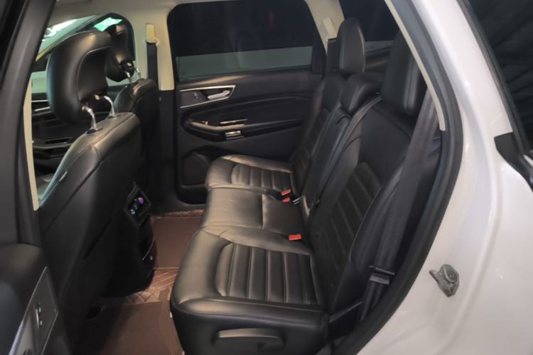 Used Ford Edge 2018 EcoBoost 245 Two-Wheel-Drive Titanium 7-Seater China V Standard Left Rear Seat