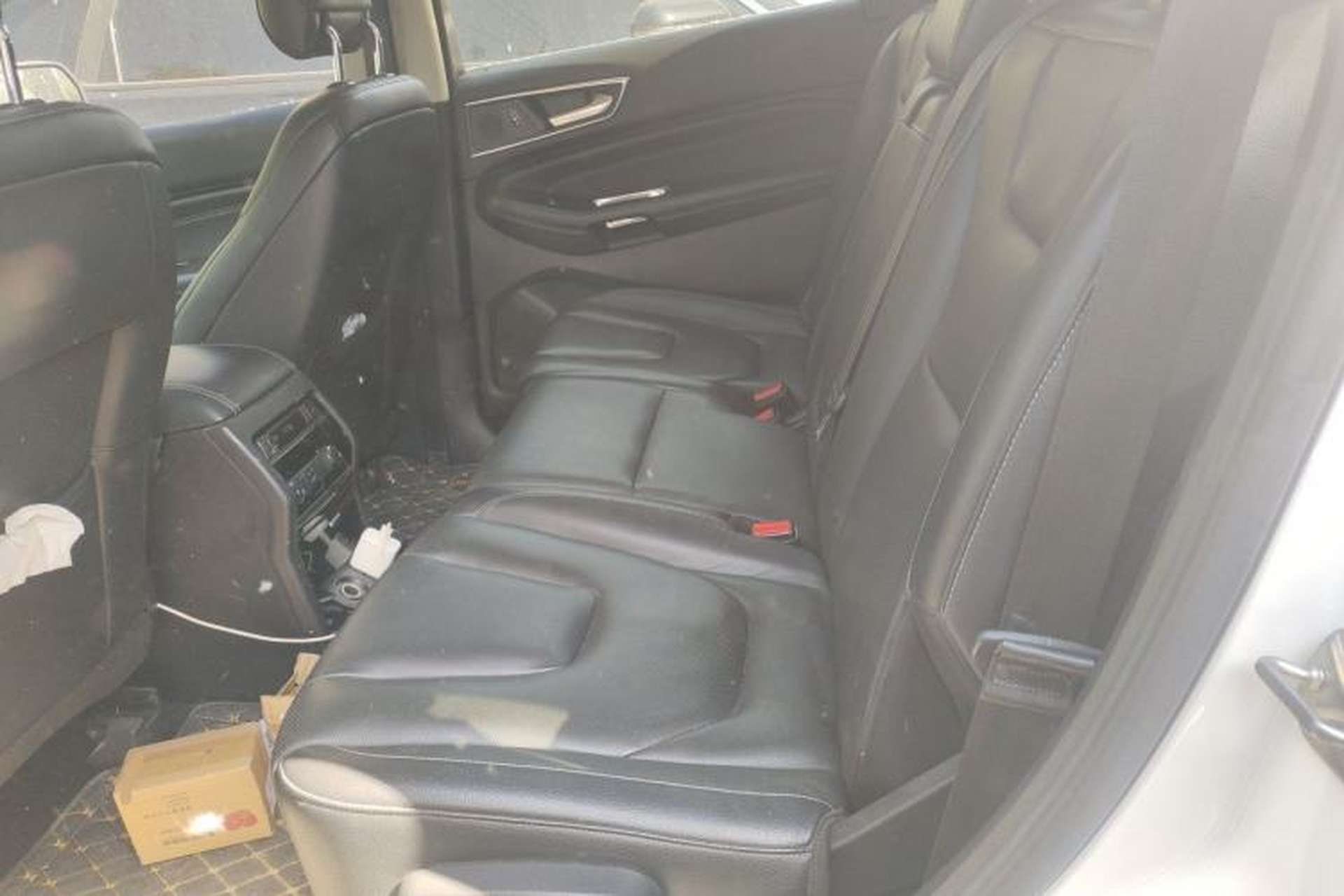Used Ford Edge 2018 EcoBoost 245 Four-Wheel Drive Titanium 7-Seater Left Rear Seat