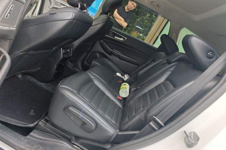 Used Ford Edge 2018 EcoBoost 245 Two-Wheel-Drive Titanium 7-Seater China V Standard Left Rear Seat