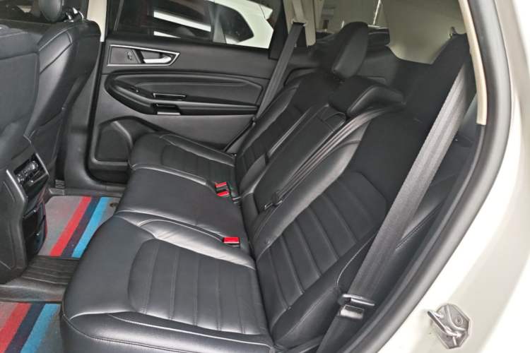 Used Ford Edge 2018 EcoBoost 245 Two-Wheel-Drive Titanium 7-Seater China V Standard Left Rear Seat