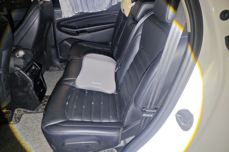 Used Ford Edge 2018 EcoBoost 245 Two-Wheel-Drive Titanium 7-Seater China V Standard Left Rear Seat