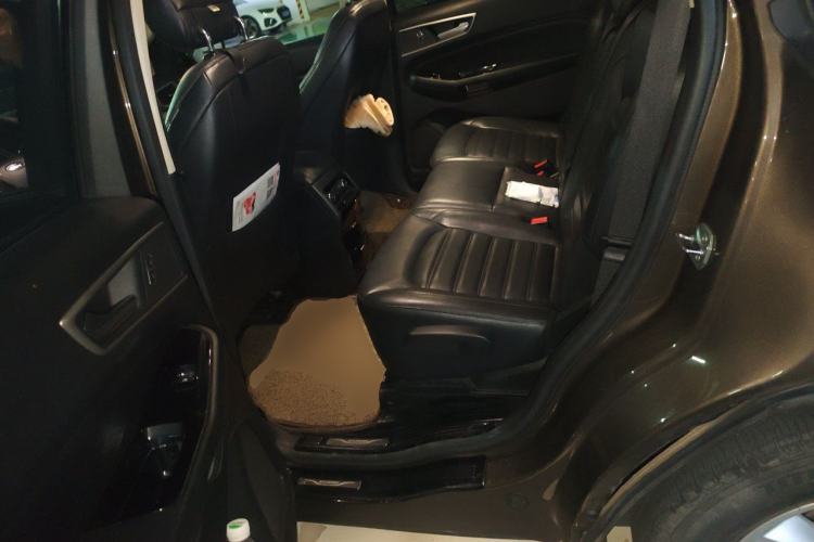 Used Ford Edge 2018 EcoBoost 245 Two-Wheel-Drive Platinum Edition 7-Seater China V Emission Standard Left Rear Seat