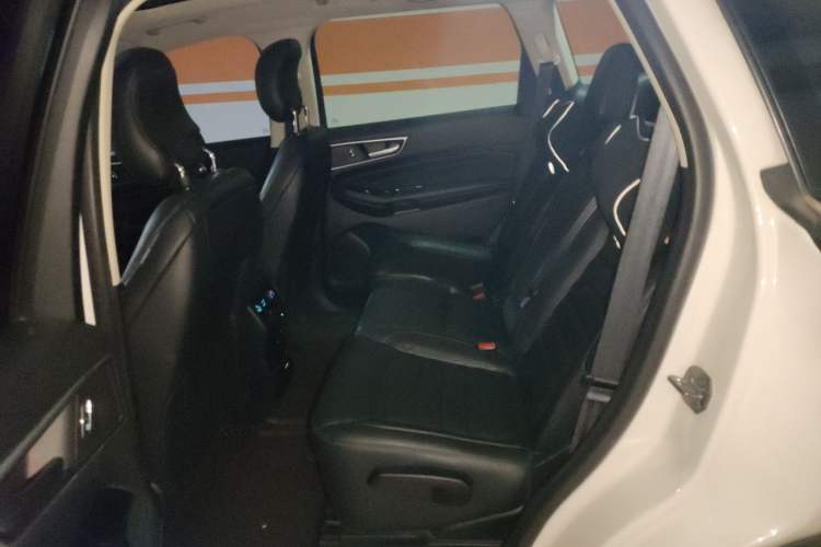Used Ford Edge 2018 EcoBoost 245 Two-Wheel-Drive Titanium 7-Seater China V Standard Left Rear Seat