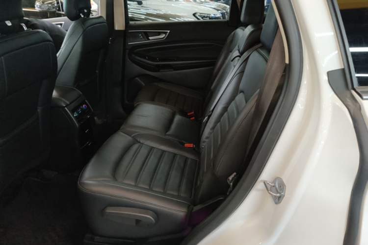Used Ford Edge 2018 EcoBoost 245 Two-Wheel-Drive Titanium 7-Seater China V Standard Left Rear Seat