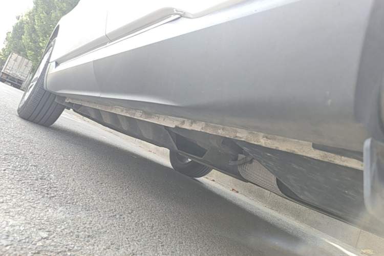 Used Ford Edge 2018 EcoBoost 245 Two-Wheel-Drive Titanium 7-Seater China V Standard Left Side Sill