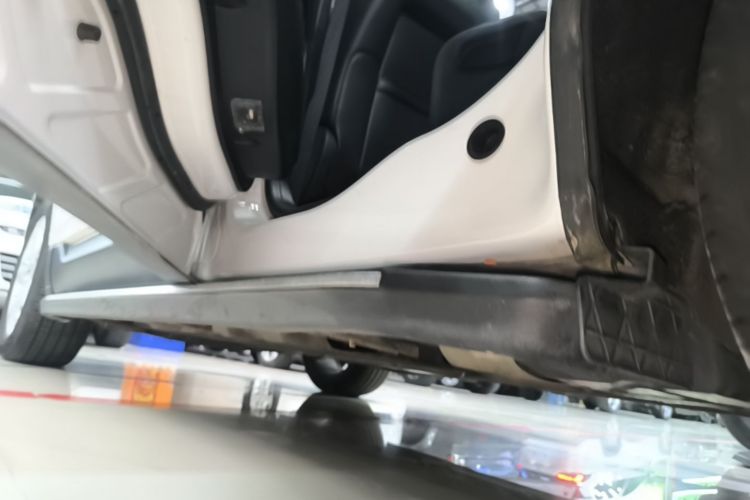 Used Ford Edge 2018 EcoBoost 245 Two-Wheel-Drive Titanium 7-Seater China V Standard Left Side Sill