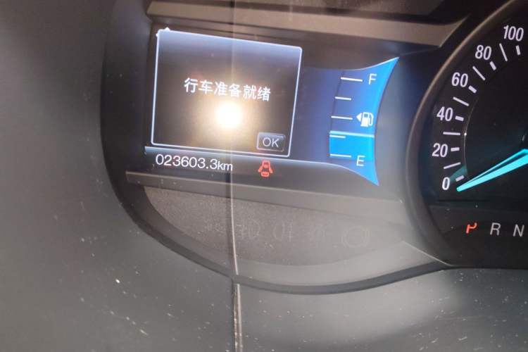 Used Ford Edge 2018 EcoBoost 245 Two-Wheel-Drive Titanium 7-Seater China V Standard Odometer Close Up