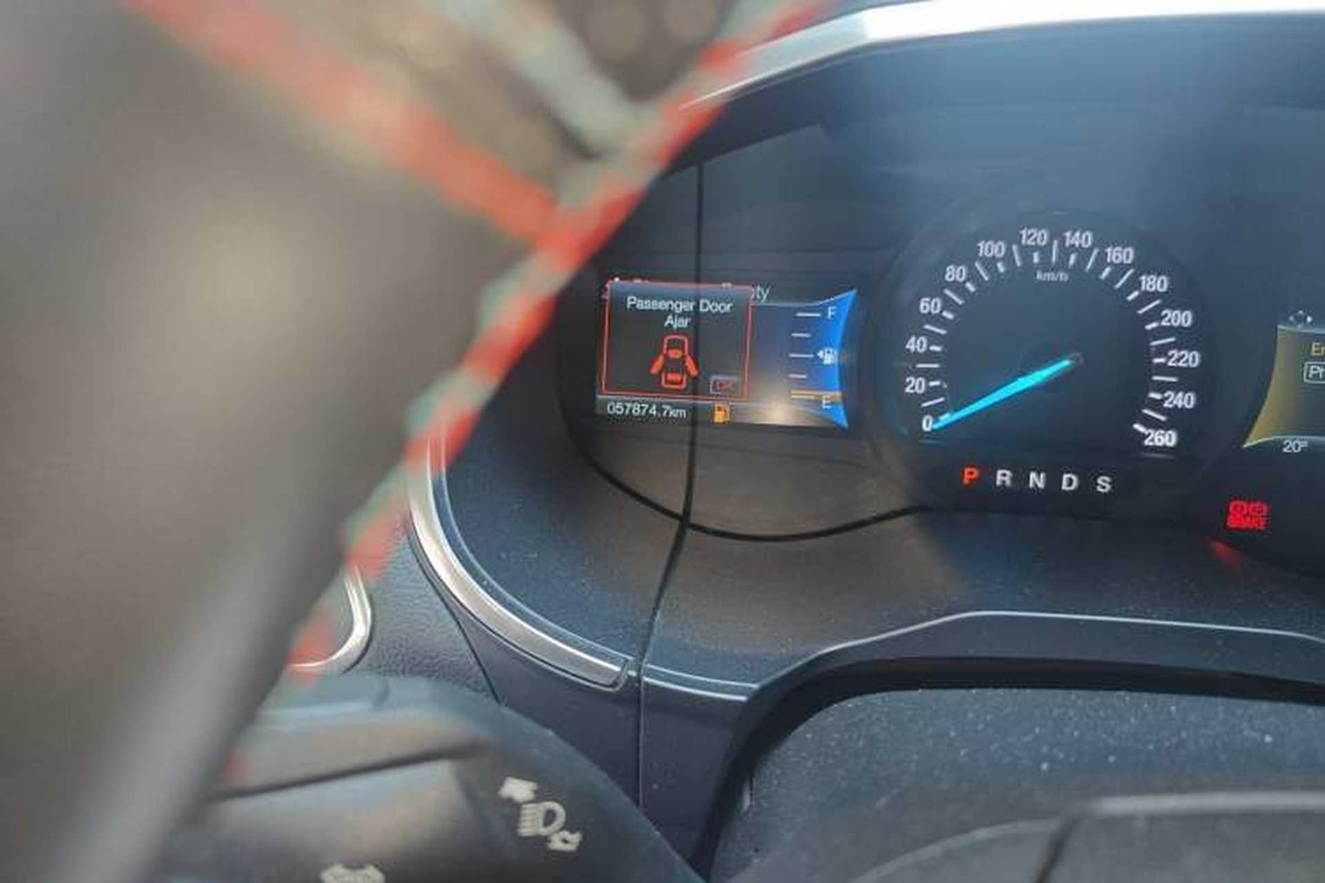 Used Ford Edge 2018 EcoBoost 245 Two-Wheel-Drive Titanium 7-Seater China V Standard Odometer Close Up