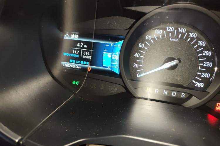Used Ford Edge 2018 EcoBoost 245 Four-Wheel Drive Titanium 7-Seater Odometer Close Up