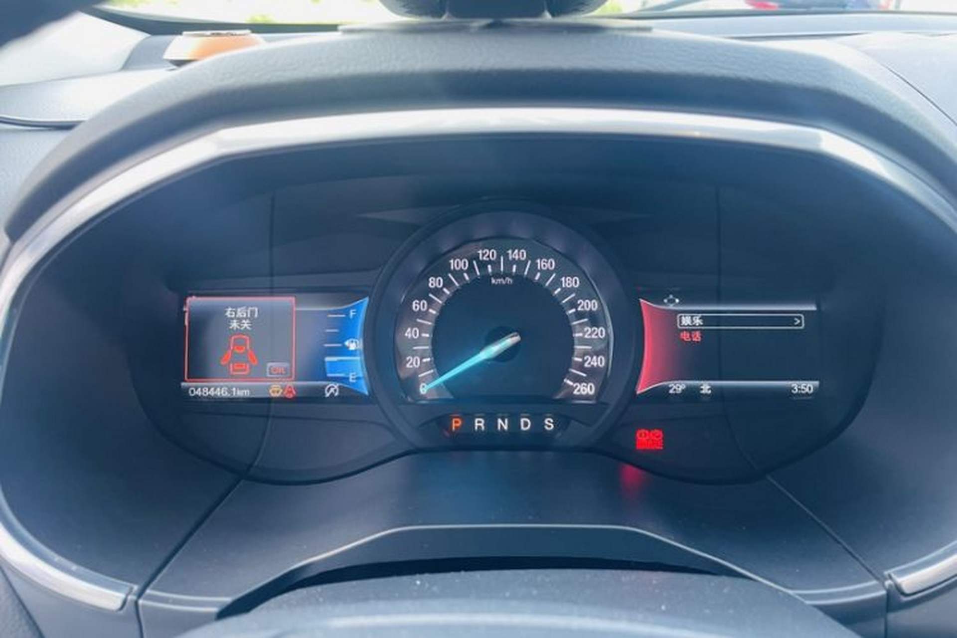 Used Ford Edge 2018 EcoBoost 245 Two-Wheel-Drive Titanium 7-Seater China VI Standard Odometer Close Up