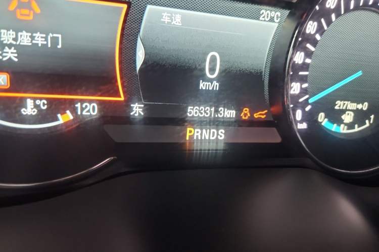 Used Ford Edge 2018 EcoBoost 245 4x4 Titanium Plus 7-Seater China V Standard Odometer Close Up