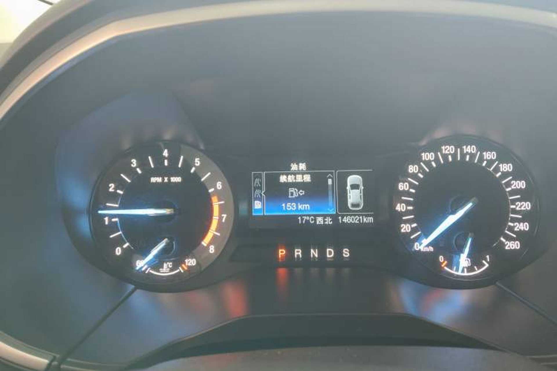 Used Ford Edge 2018 EcoBoost 245 Two-Wheel-Drive Titanium 5-Seater China V Standard Odometer Close Up