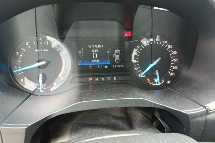Used Ford Edge 2018 EcoBoost 245 Two-Wheel-Drive Titanium 5-Seater China V Standard Odometer Close Up