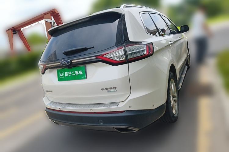 Used Ford Edge 2018 EcoBoost 245 Two-Wheel-Drive Titanium 7-Seater China V Standard Rear Right 45 Deg