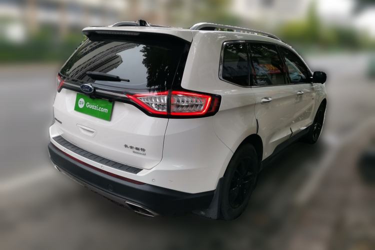 Used Ford Edge 2018 EcoBoost 245 Two-Wheel-Drive Platinum Edition 5 Seats Rear Right 45 Deg