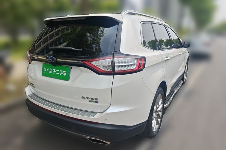 Used Ford Edge 2018 EcoBoost 245 Four-Wheel Drive Titanium 7-Seater Rear Right 45 Deg