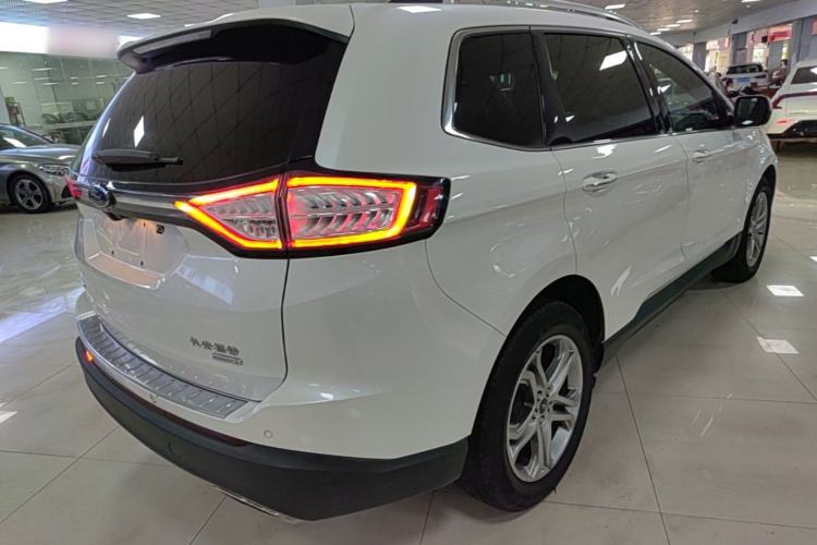 Used Ford Edge 2018 EcoBoost 245 Two-Wheel-Drive Titanium 7-Seater China VI Standard Rear Right 45 Deg