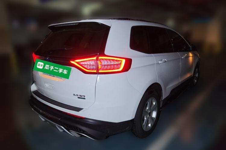 Used Ford Edge 2018 EcoBoost 245 Two-Wheel-Drive Titanium 5-Seater China V Standard Rear Right 45 Deg
