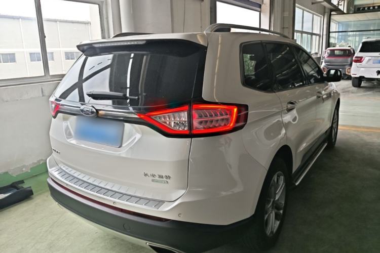 Used Ford Edge 2018 EcoBoost 245 Two-Wheel-Drive Titanium 7-Seater China V Standard Rear Right 45 Deg